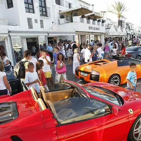 公寓 First Line Duplex Puerto Banus Sleeps 8 People 马尔韦利亚