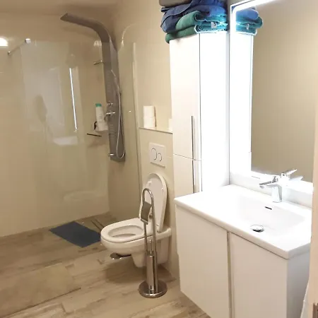 Apartmán First Line Duplex Puerto Banus Sleeps 8 People