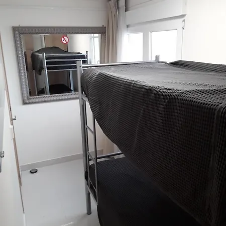 First Line Duplex Puerto Banus Sleeps 8 People *