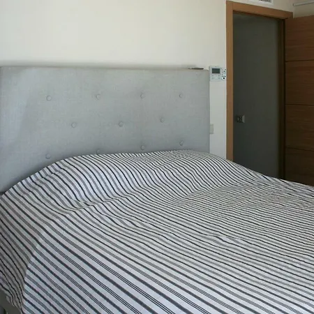 First Line Duplex Puerto Banus Sleeps 8 People Daire *