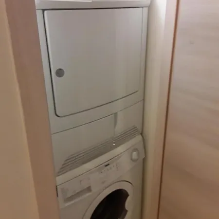 Апартаменти First Line Duplex Puerto Banus Sleeps 8 People *